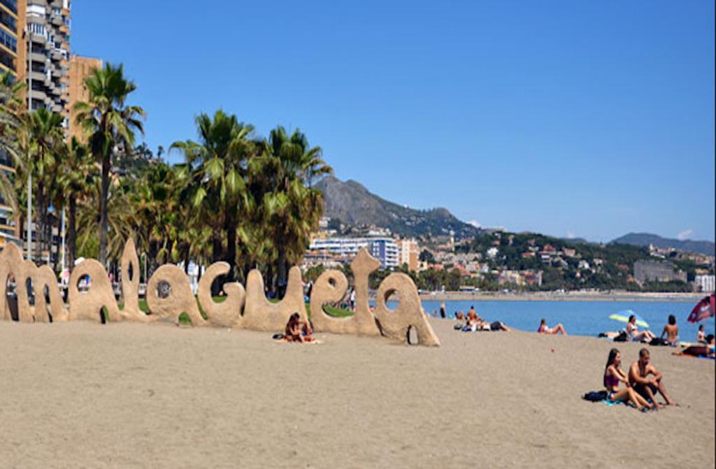 شقة Holidays2Malaga Old Town المظهر الخارجي الصورة